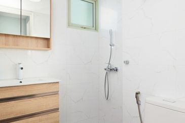 Freehold 4 Room Condo Super Low Density High Rebate NEAR Sungai Ara