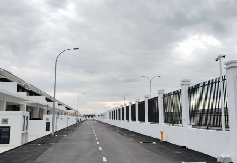 Unfurnished With Fan & Lighting, Gated Guarded, Nice Environment