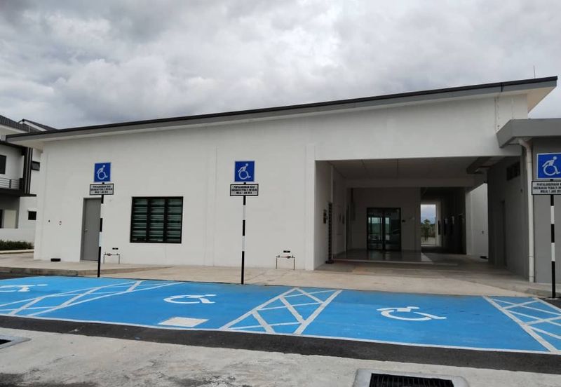 Unfurnished With Fan & Lighting, Gated Guarded, Nice Environment