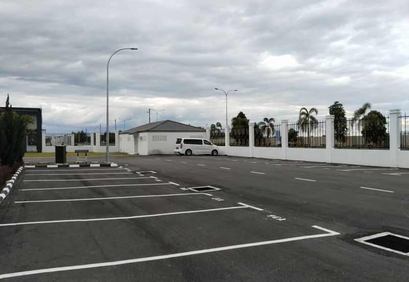 Unfurnished With Fan & Lighting, Gated Guarded, Nice Environment