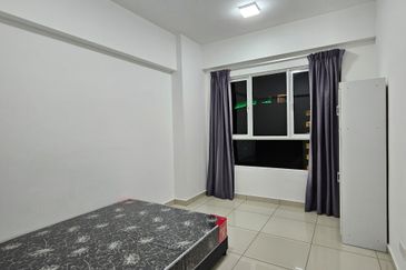 Tropicana Bay Residences