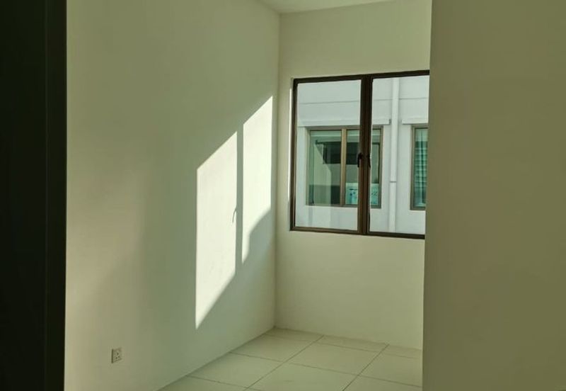 Gated & Guarded, New Condition With Fan & Lighting, Simpang Ampat