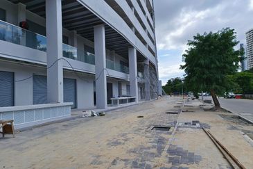 Zen 6 Shop For Rent 5500