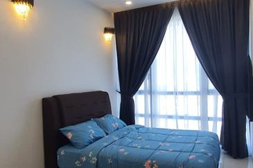 Queens Residences @ Queens Waterfront