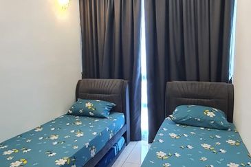 Queens Residences @ Queens Waterfront