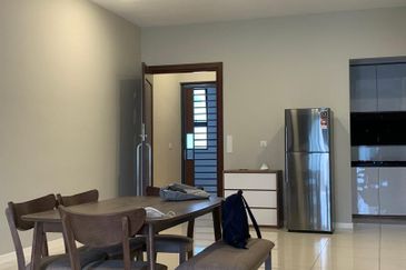 Queens Residences @ Queens Waterfront