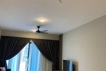 Queens Residences @ Queens Waterfront