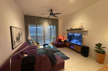 Queens Residences @ Queens Waterfront