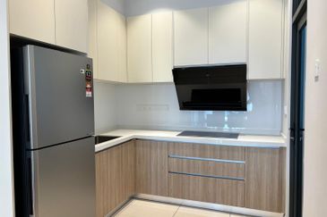 Queens Residences @ Queens Waterfront