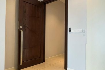 Queens Residences @ Queens Waterfront