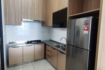 Queens Residences @ Queens Waterfront