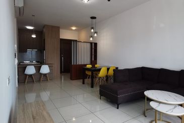 Queens Residences @ Queens Waterfront