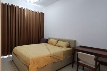 Queens Residences @ Queens Waterfront