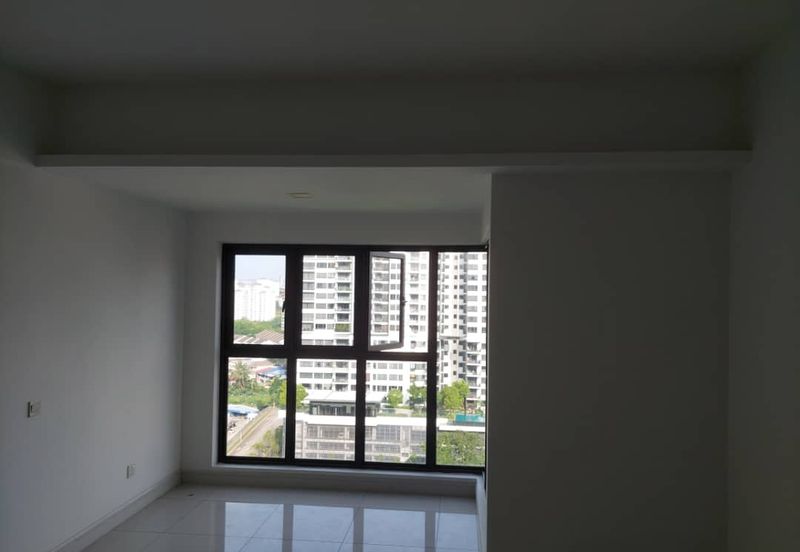 Royalle Condominium @ North Kiara
