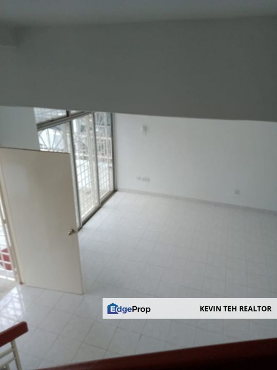 Freehold Terrace House in Bandar Baru Nilai – 4 Bedrooms, 3 Bathrooms, 1650 Sq Ft, Negeri Sembilan, Nilai