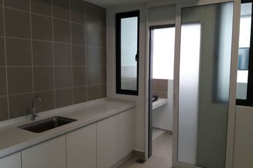 For SALE - KL Palace Court Condominium