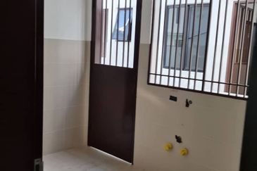 Jalan Setia Utama U13/37