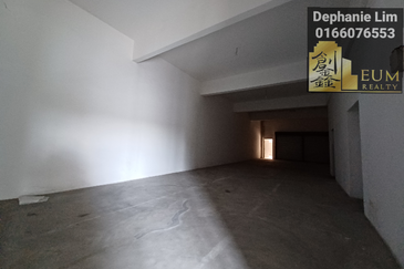 GALLERI KLANG SENTRAL SHOP FOR RENT G FLOOR