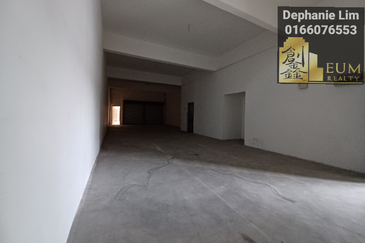 GALLERI KLANG SENTRAL SHOP FOR RENT G FLOOR