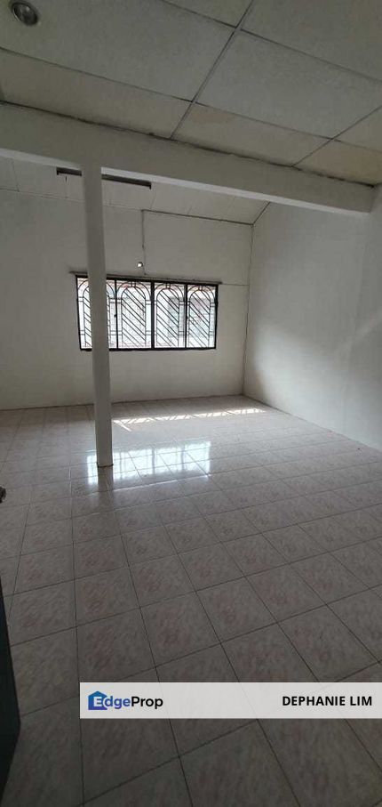 TAMAN KLANG UTAMA HOUSE FOR SALE DOUBLE STORY TERRACE HOUSE RM430K, Selangor, Klang