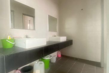 Bandar Bukit Raja @Taipan