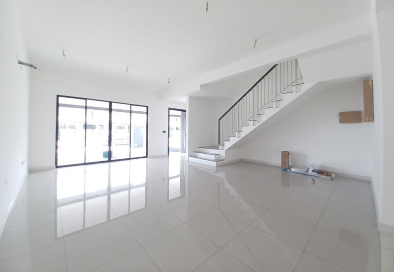 Nadira 3 @ Bukit Raja