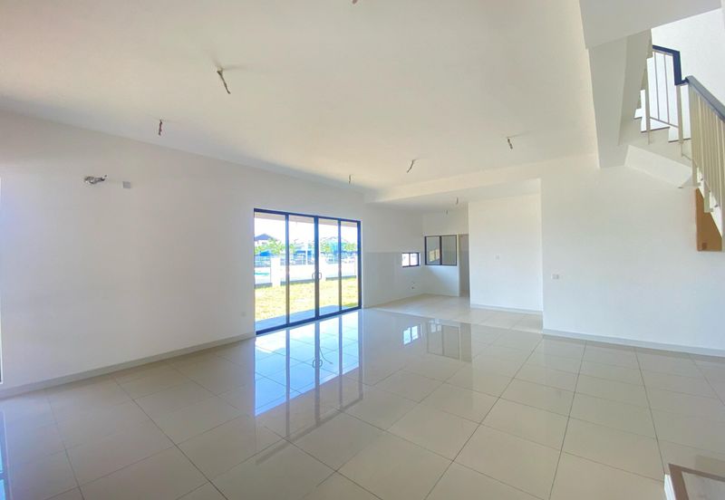 Nadira 3 @ Bukit Raja