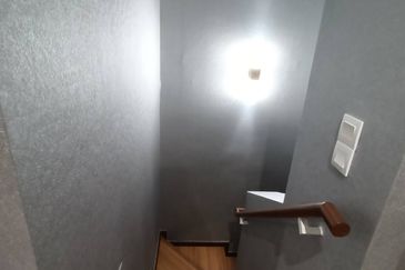 I Residence @ I City