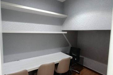 I Residence @ I City