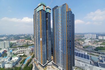 I Residence @ I City