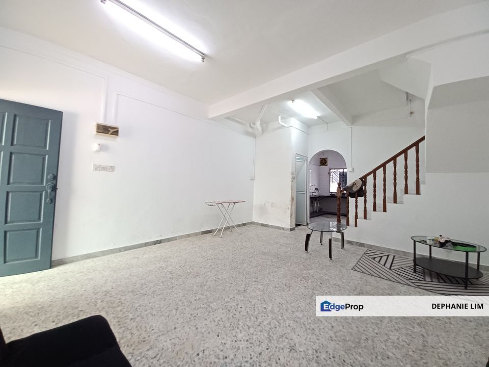 Klang Utama House For Sale Facing Empty Double Storey Terrace , Selangor, Klang