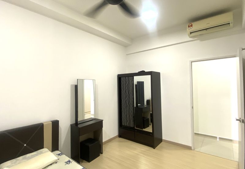 Gravit8 @ Klang South