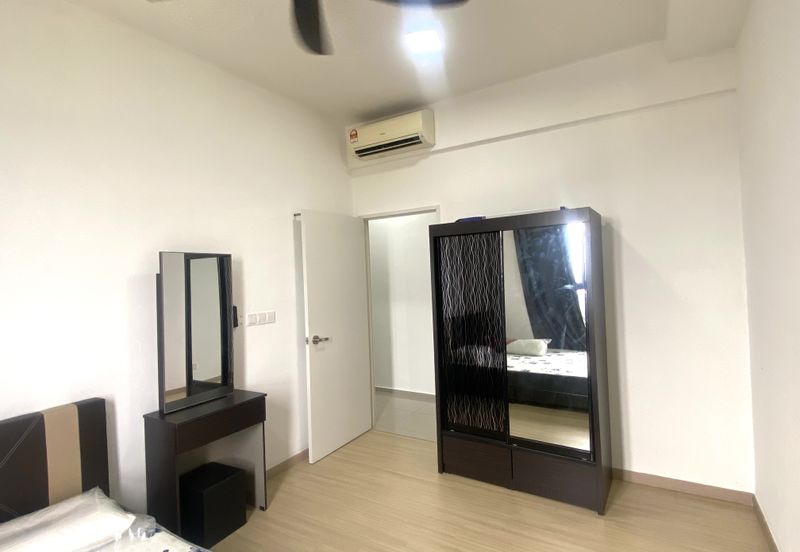 Gravit8 @ Klang South