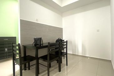 Gravit8 @ Klang South