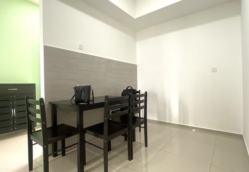 Gravit8 @ Klang South