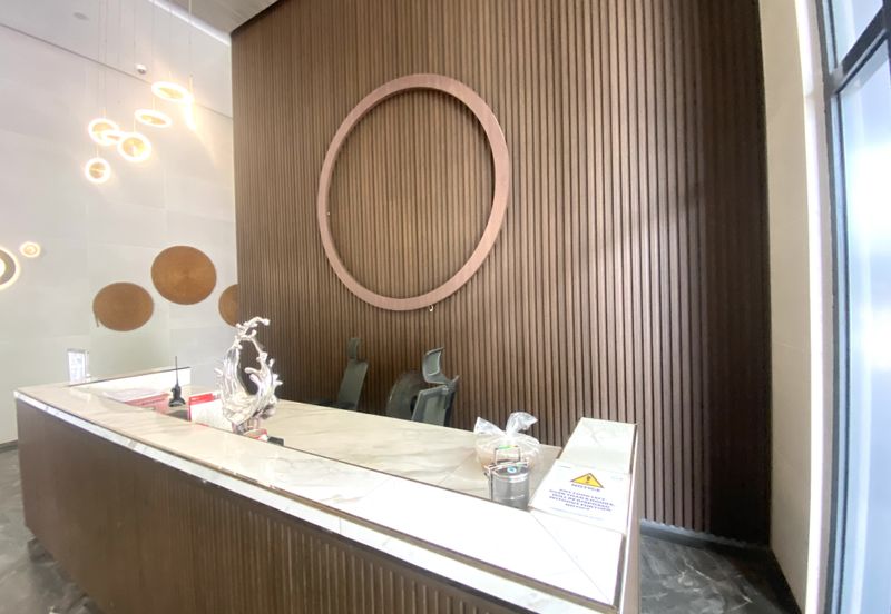 Gravit8 @ Klang South