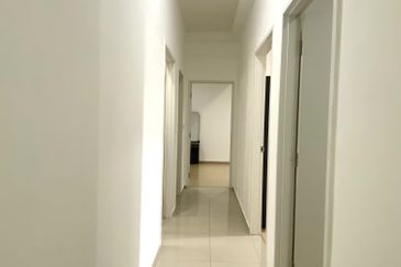 Gravit8 @ Klang South