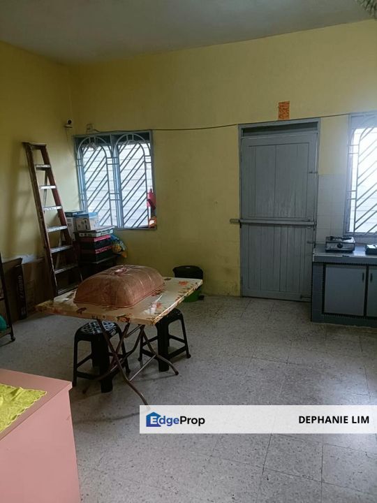 Klang Utama House For Sale Nearby 99 Speedmart Double Storey Terrace, Selangor, Klang