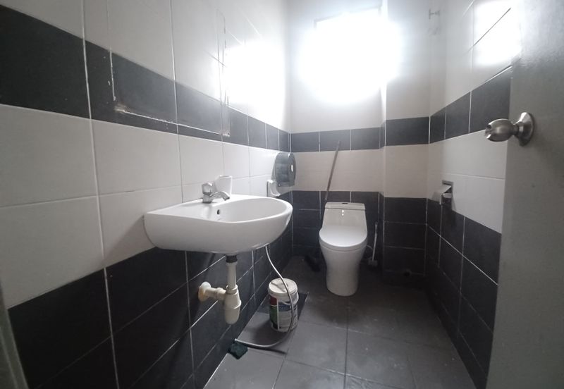 Bandar Bukit Raja @Taipan