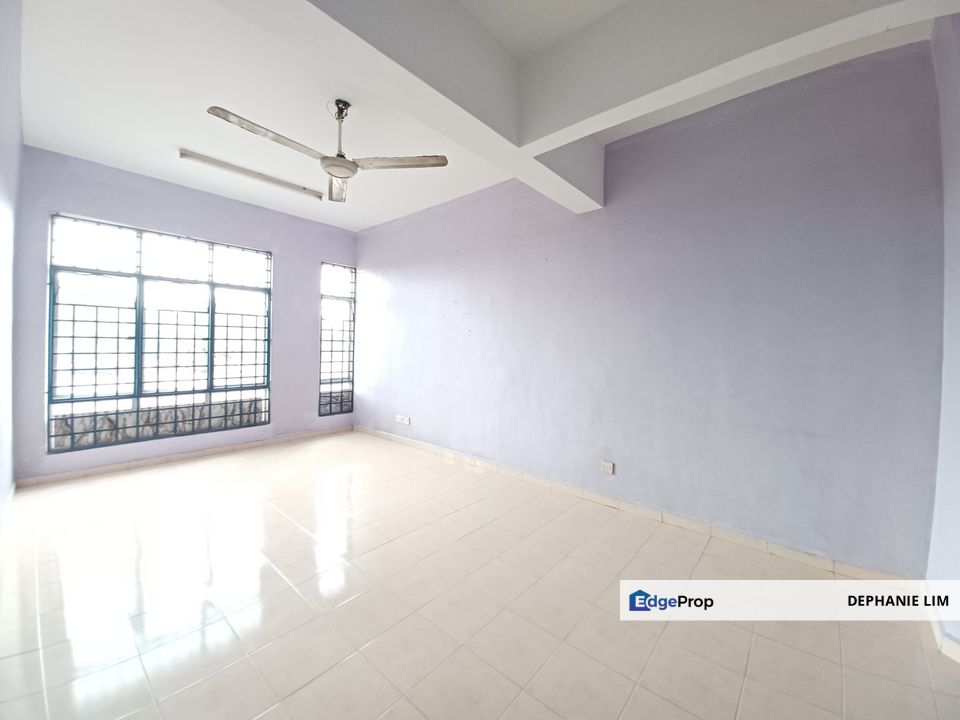 Taman Sementa Utama Jual Kedai Tingkat Semua Jubin, Selangor, Klang