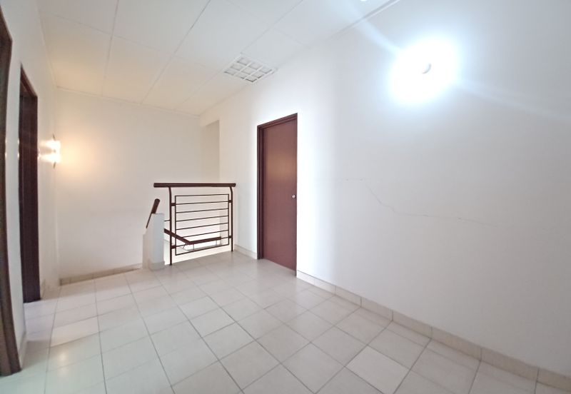 Jalan Makyong, Bandar Bukit Raja