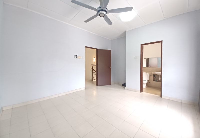 Jalan Makyong, Bandar Bukit Raja