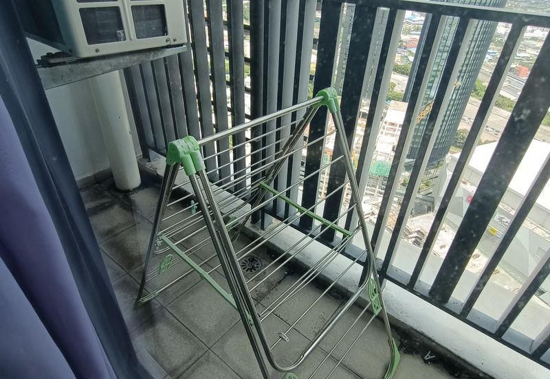 I Residence @ I City