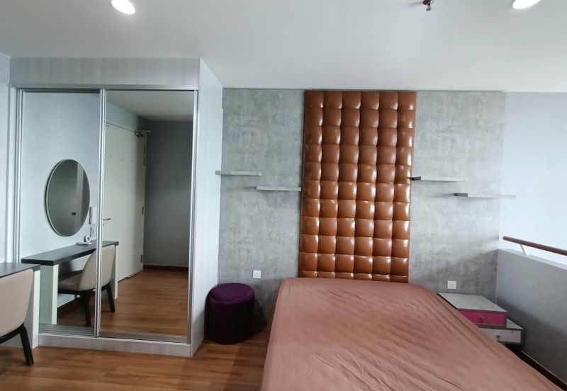 I Residence @ I City