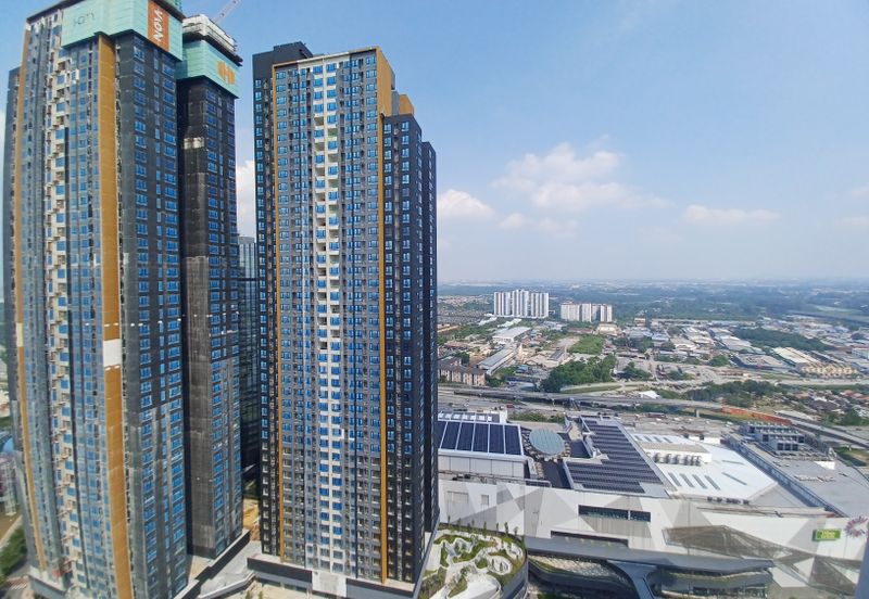 I Residence @ I City