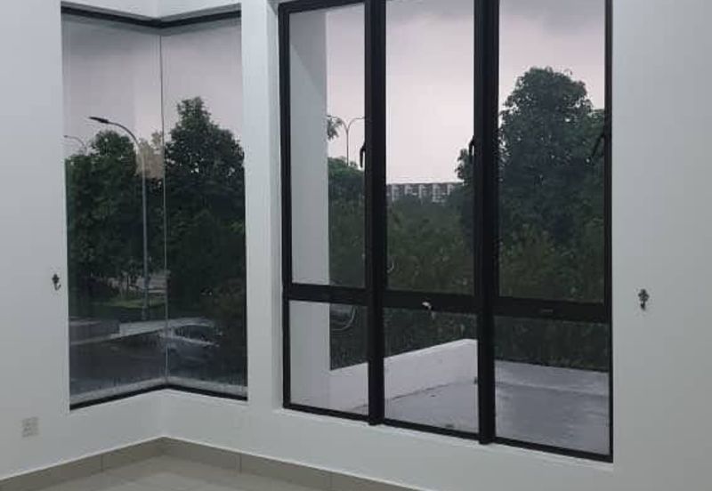 Setia Alam Setia Utama 1