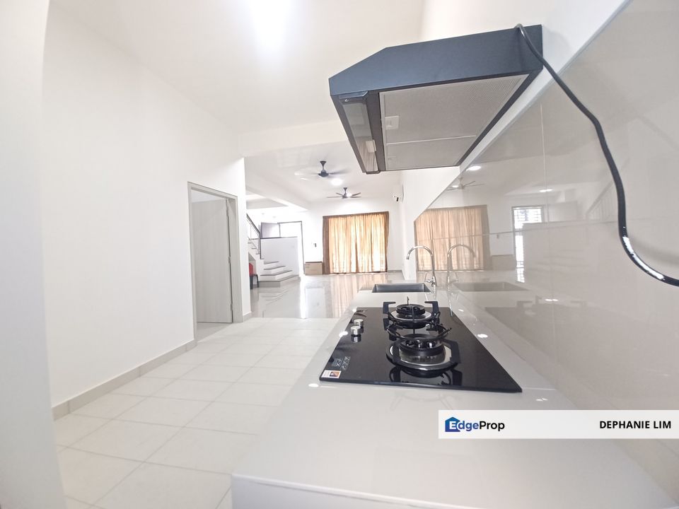Casira Three Bukit Raja House For Rent Kitchen Top And Cooker Hood, Selangor, Bandar Bukit Raja