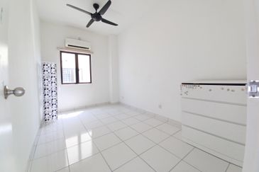 Jalan Setia Permai U13/43