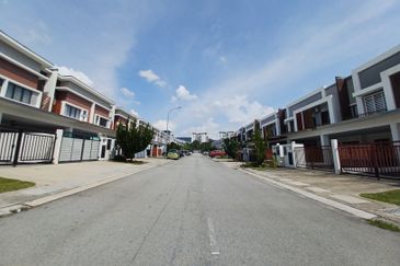 Jalan Setia Permai U13/43