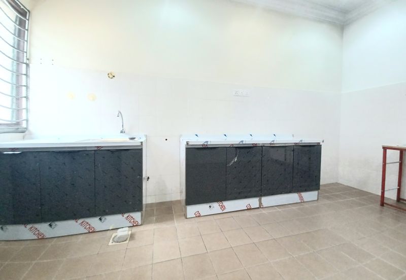 Jalan Makyong, Bandar Bukit Raja